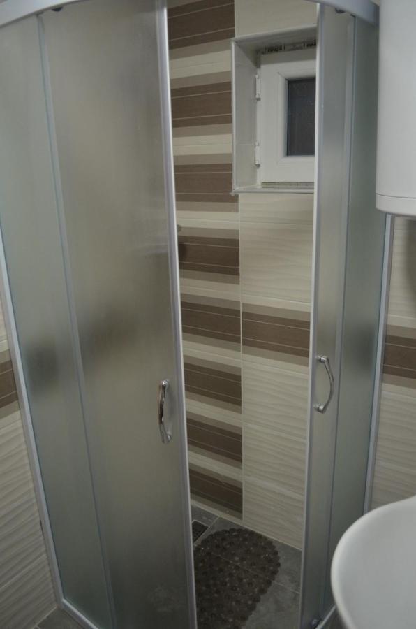 נובי סאד Apartman N&A מראה חיצוני תמונה