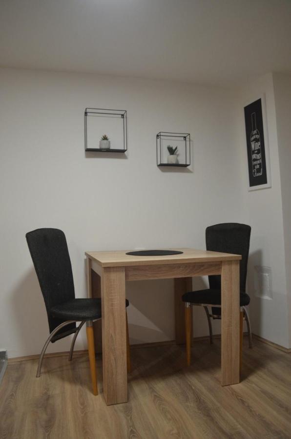 נובי סאד Apartman N&A מראה חיצוני תמונה